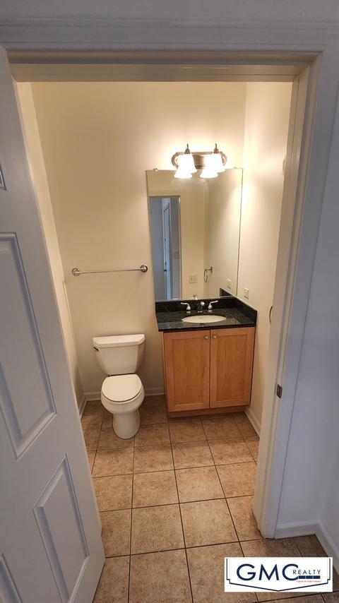 275 E Railroad Ave #304, Bartlett, IL 60103 photo 25