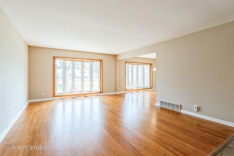 1084 Marshall Dr, Des Plaines, IL 60016 photo 3