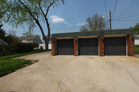 1022 E Front St, Bloomington, IL 61701 photo 5