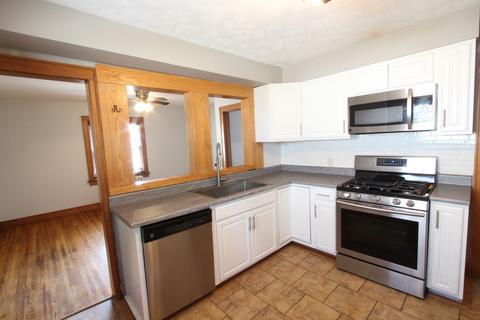 1022 E Front St, Bloomington, IL 61701 photo 11