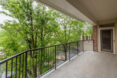 3135 Town Square Dr #208, Rolling Meadows, IL 60008 photo 18
