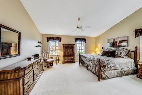 650 Bending Ct, Des Plaines, IL 60016 photo 26