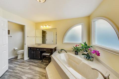 650 Bending Ct, Des Plaines, IL 60016 photo 29