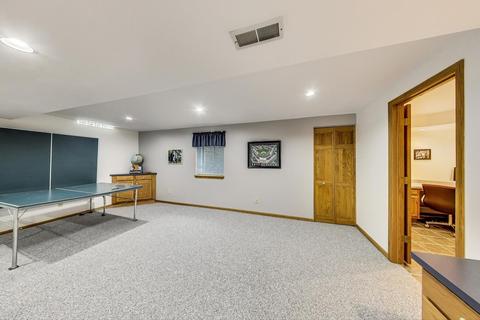 650 Bending Ct, Des Plaines, IL 60016 photo 48