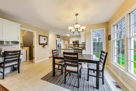 650 Bending Ct, Des Plaines, IL 60016 photo 20