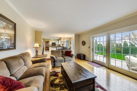 650 Bending Ct, Des Plaines, IL 60016 photo 15