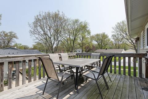 1650 Dennison Rd, Hoffman Estates, IL 60169 photo 10