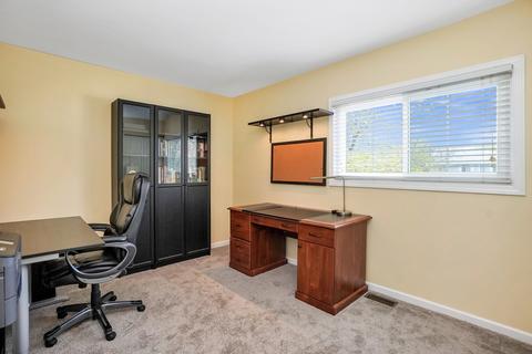 2605 Dorothy Dr, Aurora, IL 60504 photo 21