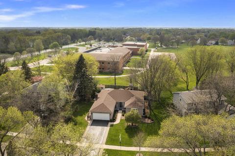 1521 Applegate Dr, Naperville, IL 60565 photo 35