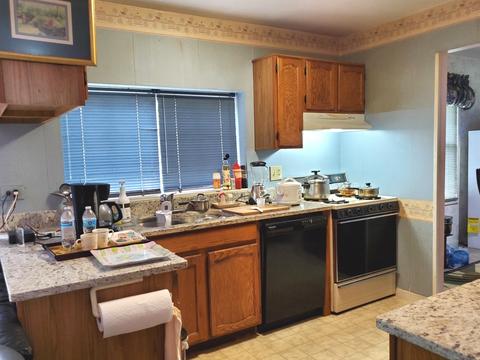 1305 S Paddock Dr, Wheeling, IL 60090 photo 3