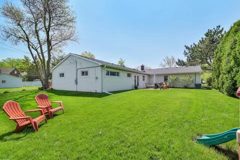 917 Parkway Dr, Wheaton, IL 60187 photo 26