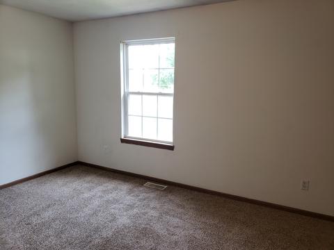 1216 Wall St, Normal, IL 61761 photo 6