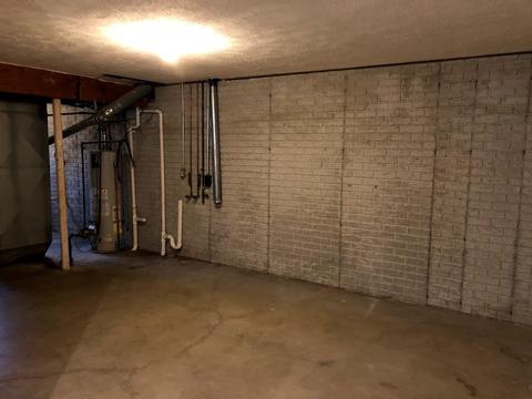 1216 Wall St, Normal, IL 61761 photo 8