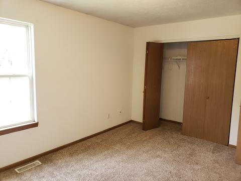 1216 Wall St, Normal, IL 61761 photo 5