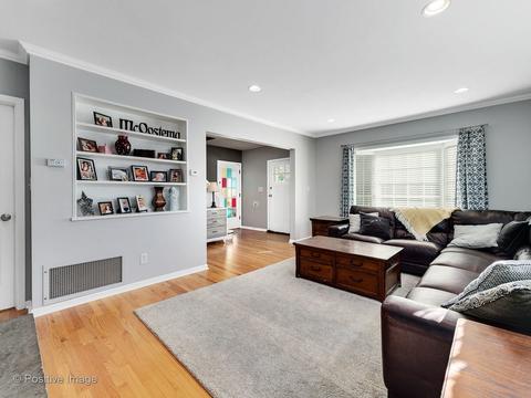 209 E North Ave, Elmhurst, IL 60126 photo 6