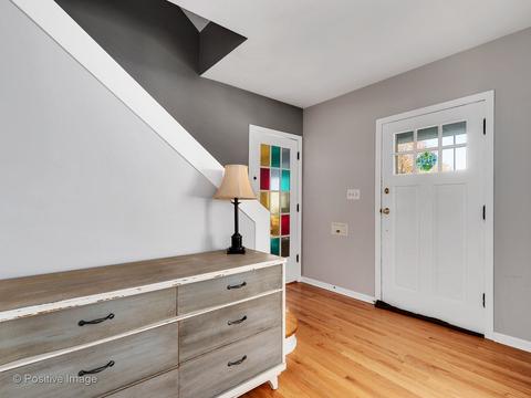 209 E North Ave, Elmhurst, IL 60126 photo 4
