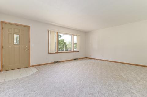404 W Exchange St, Danvers, IL 61732 photo 4
