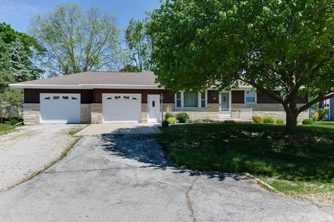 404 W Exchange St, Danvers, IL 61732 photo 1
