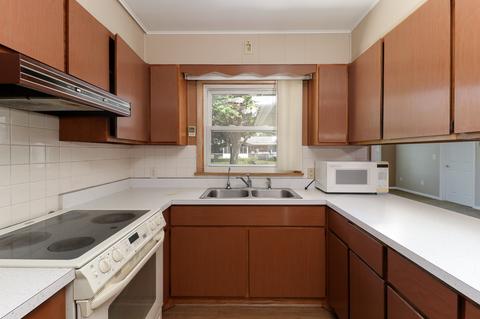 404 W Exchange St, Danvers, IL 61732 photo 8
