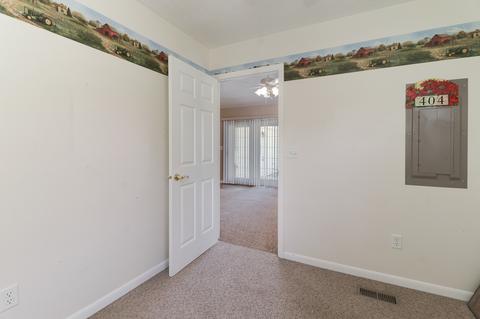 404 W Exchange St, Danvers, IL 61732 photo 14