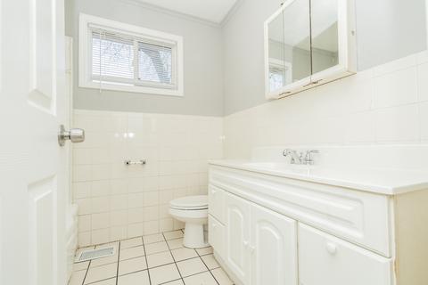 16438 Sawyer Ave, Markham, IL 60428 photo 12