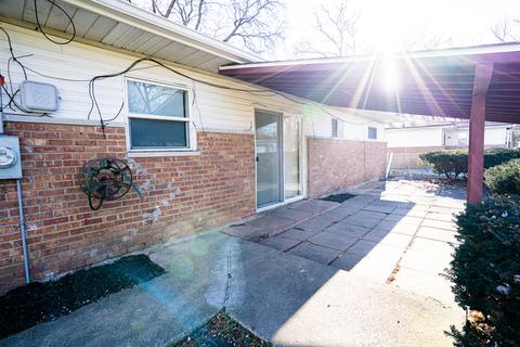 16438 Sawyer Ave, Markham, IL 60428 photo 16