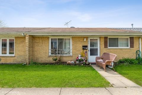 9415 Sumac Rd #D, Des Plaines, IL 60016 photo 1