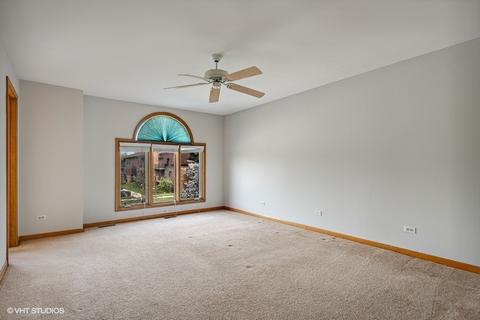 208 S Rush St, Itasca, IL 60143 photo 12