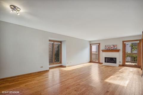 208 S Rush St, Itasca, IL 60143 photo 4