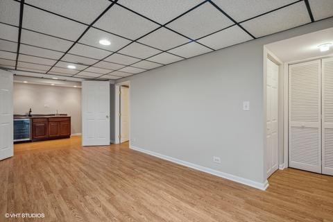 208 S Rush St, Itasca, IL 60143 photo 25