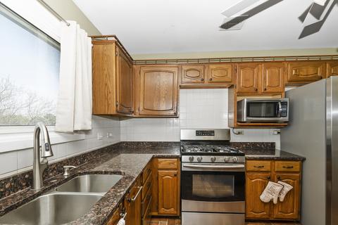 45 Cloverleaf Rd, Matteson, IL 60443 photo 10