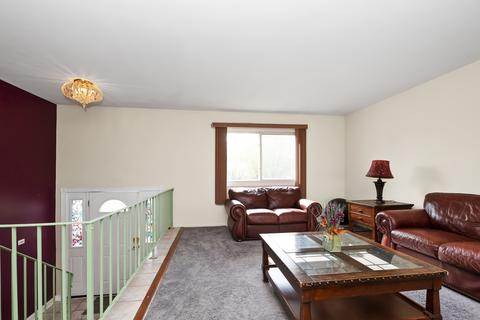 45 Cloverleaf Rd, Matteson, IL 60443 photo 4