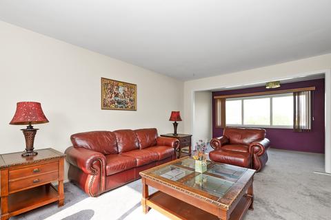 45 Cloverleaf Rd, Matteson, IL 60443 photo 6