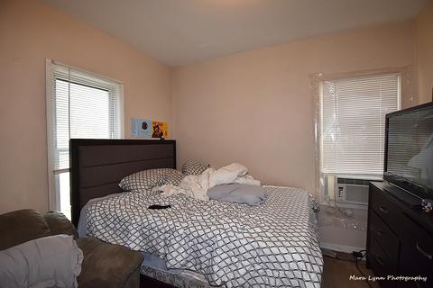 901 E Benton St, Aurora, IL 60505 photo 8