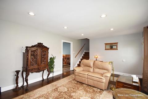 812 Foster Ave, Bartlett, IL 60103 photo 8