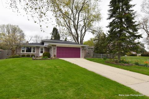 812 Foster Ave, Bartlett, IL 60103 photo 1