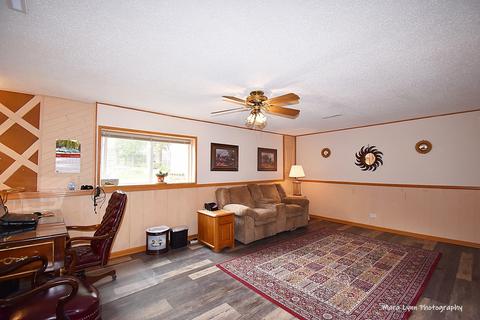 812 Foster Ave, Bartlett, IL 60103 photo 14