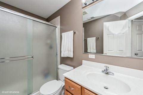 524 Legend Ln, Mchenry, IL 60050 photo 17
