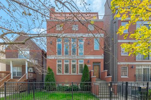 743 E 40th St, Chicago, IL 60653 photo 1