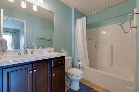 1319 Avery Ave, Wheaton, IL 60187 photo 24