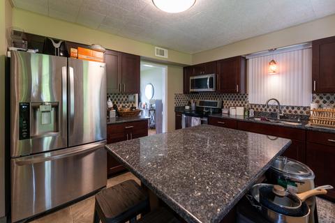 2631 Maple St, Des Plaines, IL 60018 photo 11