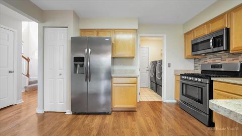1316 Filly Ln, Bartlett, IL 60103 photo 8