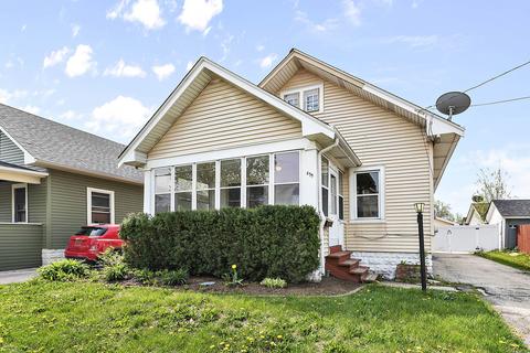 635 5th Ave, Aurora, IL 60505 photo 1