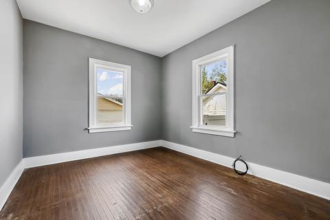 635 5th Ave, Aurora, IL 60505 photo 9