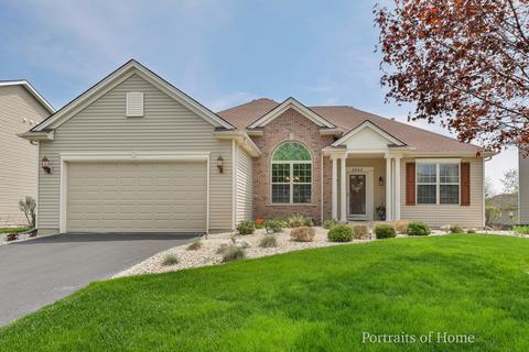 2240 Lundquist Dr, Aurora, IL 60503 photo 1