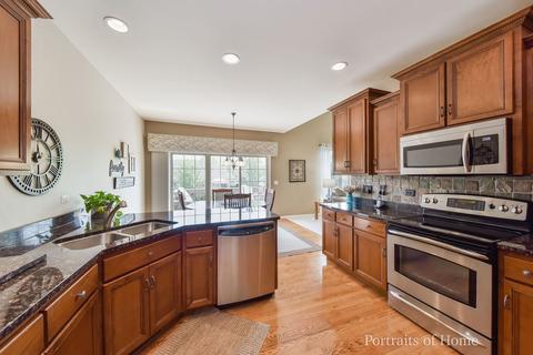 2240 Lundquist Dr, Aurora, IL 60503 photo 12