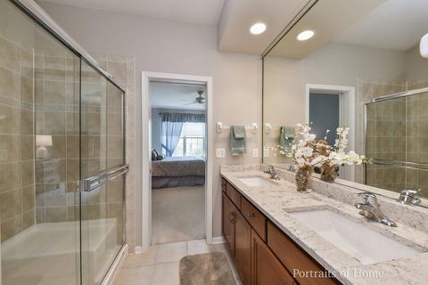 2240 Lundquist Dr, Aurora, IL 60503 photo 17