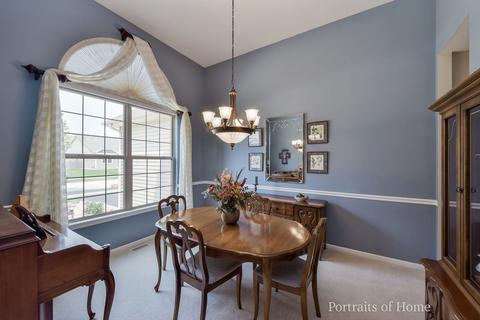 2240 Lundquist Dr, Aurora, IL 60503 photo 5