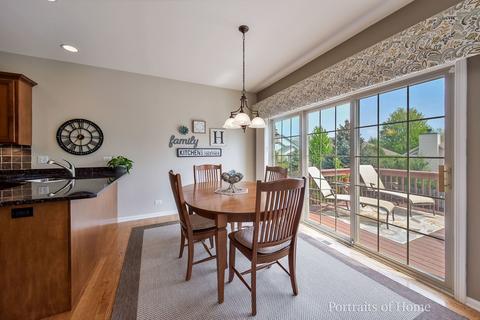 2240 Lundquist Dr, Aurora, IL 60503 photo 13
