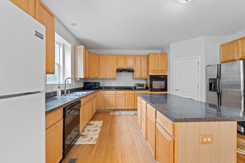 1433 Sutton Pl, Gurnee, IL 60031 photo 11